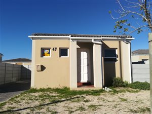 2 Bed House in Blue Downs