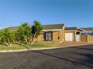 3 Bed Townhouse in Rouxville
