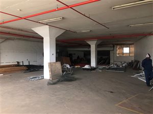 393 m² Commercial space in Bonela