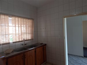 2 Bed Apartment in Vanderbijlpark CW3