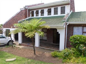4 Bed House in Amatola View