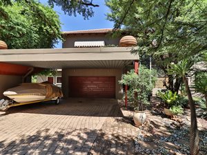 5 Bed House in Sable Hills Waterfront Estate