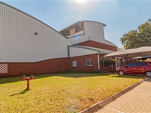 Commercial space in Vulcania