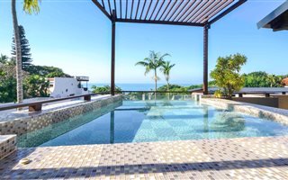 2 Bedroom Apartment in Shakas Rock
