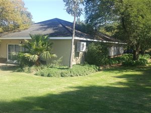 Commercial space in Olievenhoutbosch
