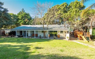 1 Bedroom House in Constantia