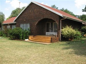 21 ha Farm in Leeuwfontein