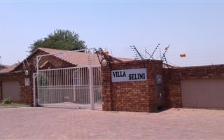 3 Bedroom Townhouse in Meyersdal