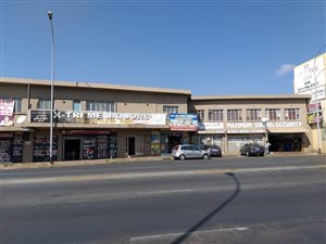 820 m² Commercial space in Delarey
