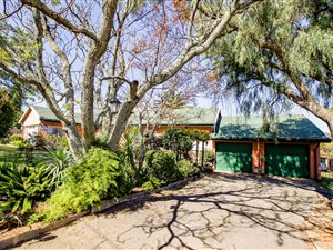 4 Bed House in Horison Park