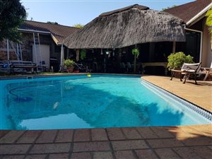 4 Bed House in Meerensee