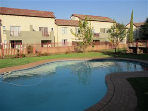 2 Bed Apartment in Bromhof