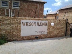 3 Bed Townhouse in Wilgeheuwel