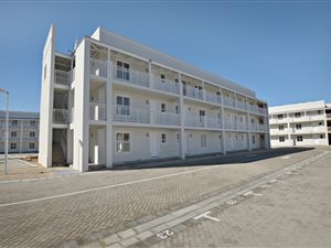 2 Bed Apartment in Nuutgevonden