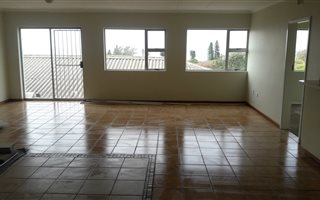 3 Bedroom Apartment in Umkomaas