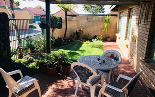 2 Bedroom Townhouse in Die Wilgers