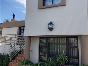 189 m² Commercial space in Moreleta Park