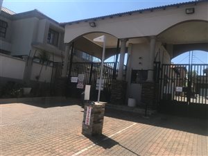 4 Bed House in Radiokop