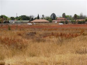 2.1 ha Land available in Versterpark
