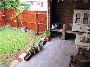 2 Bed Townhouse in Magaliessig
