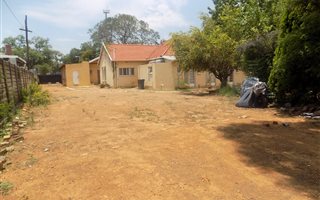 1720 m² Land available in Clydesdale
