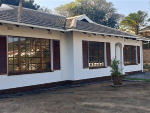 3 Bed House in Westbrook