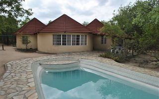 3 Bedroom House in Hoedspruit