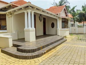 3 Bed House in Morningside