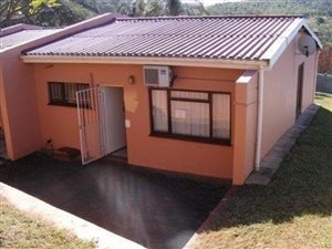 2 Bed Apartment in Port Edward