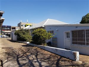 242 m² Commercial space in Greenside