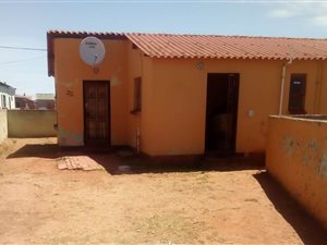 3 Bedroom House in Motherwell