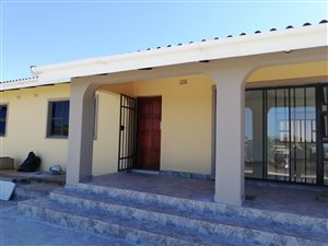 3 Bed House in Stanger Central
