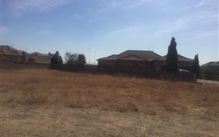 694 m² Land available in Savannah Country Estate