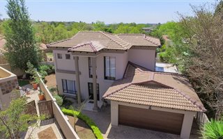 3 Bedroom House in Featherbrooke Estate