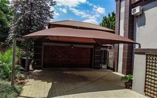 3 Bedroom House in Ninapark