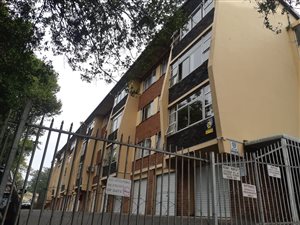 2 Bed Apartment in Pinetown Central