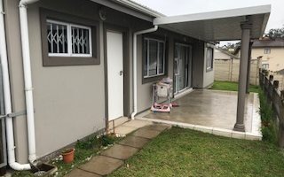 3 Bedroom Simplex in Paradise Valley