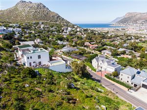 2294 m² Land available in Clovelly