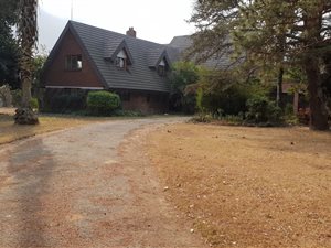 5 Bed House in Melmoth