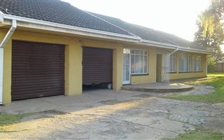 3 Bedroom House in Steel Park