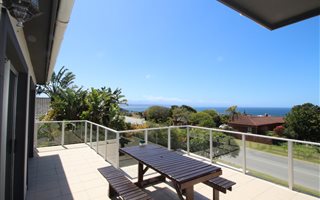 3 Bedroom House in Upper Robberg