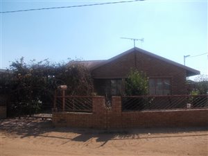 2 Bed House in Orange Farm