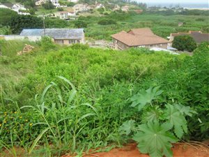 946 m² Land available in La Mercy