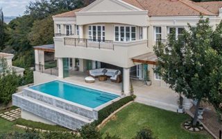 6 Bedroom Cluster in Bryanston