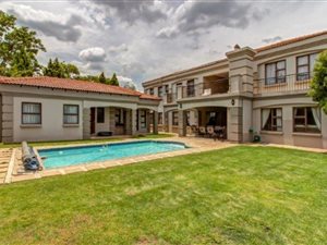 6 Bed House in Fernbrook Estate
