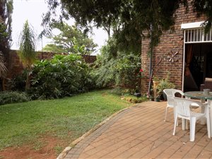 1.5 Bedroom Duplex in Pierre van Ryneveld
