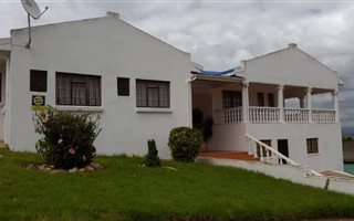 7 Bedroom House in Fairbridge Heights