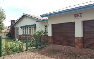 4 Bedroom House in Vanderbijlpark SW