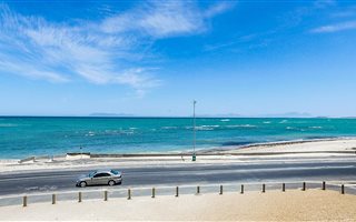 3 Bedroom Apartment in Strand South