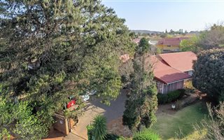 3 Bedroom House in Glenanda